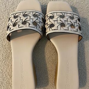 Tory Burch Womens Basketweave  Slip On Clogs/slide